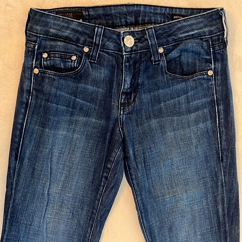 William Rast Bootcut Jeans // Size 25 // medium wash - Picture 4 of 9